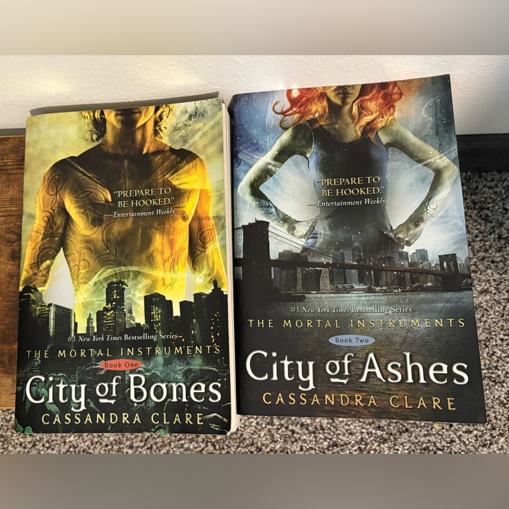 City of Bones and City of Ashes Books
